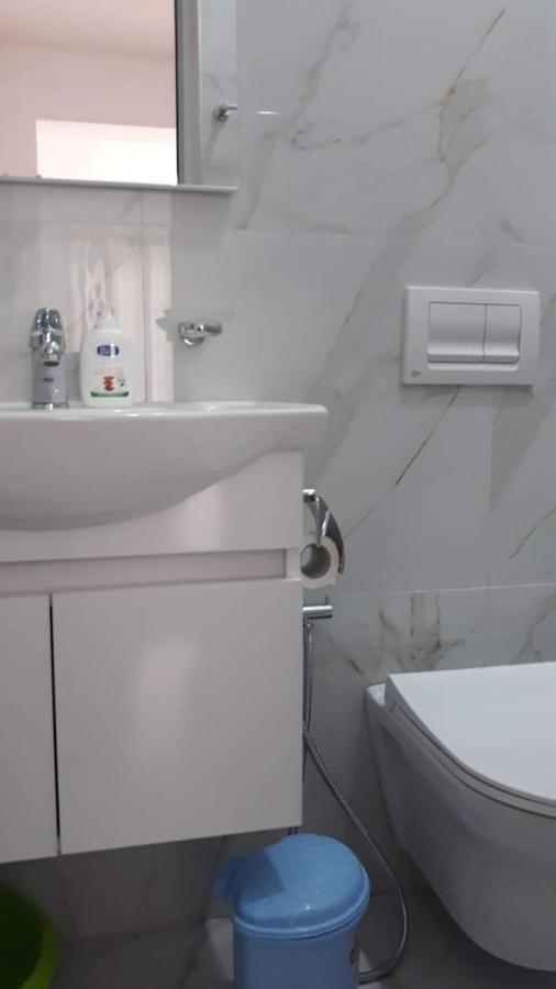 Luxury Dennis Home Sarandë Exterior foto