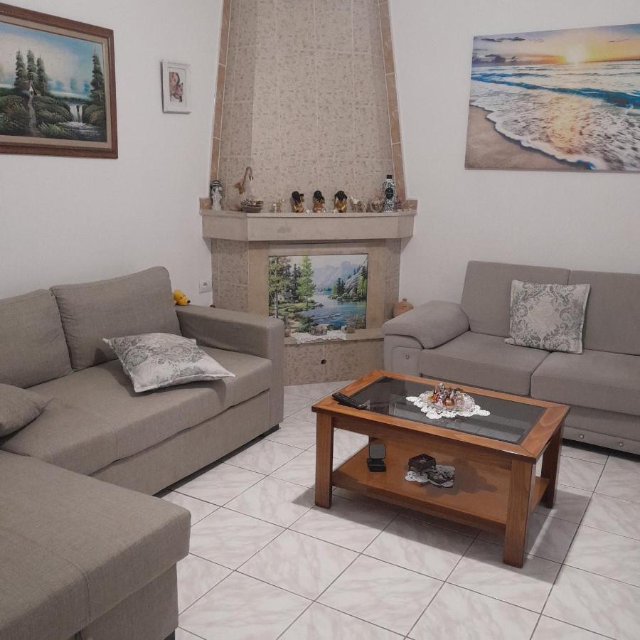 Luxury Dennis Home Sarandë Exterior foto